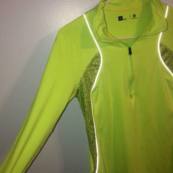 Quarter zip athletic jacket - Picture 2 of 2